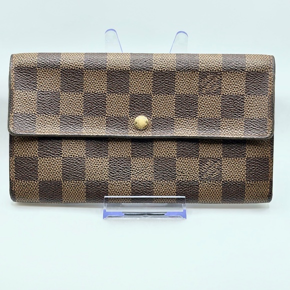 Louis Vuitton Damier Ebene Sarah Wallet - Picture 1 of 16